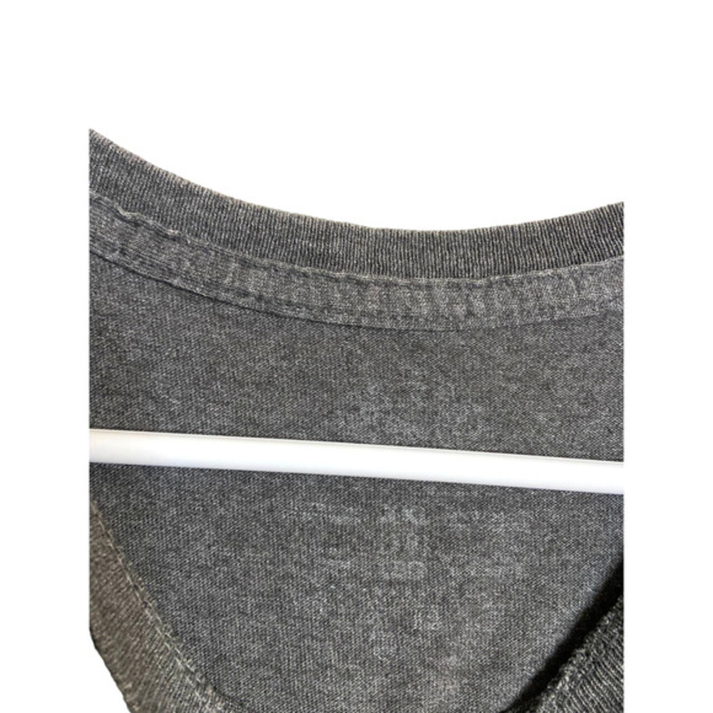 V Neck - Picture 3 of 3